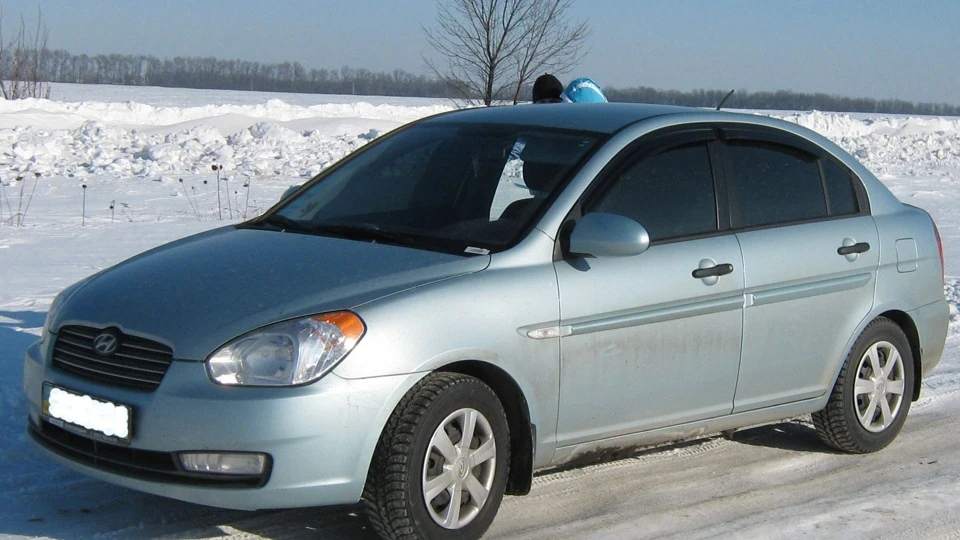 Hyundai Accent 2