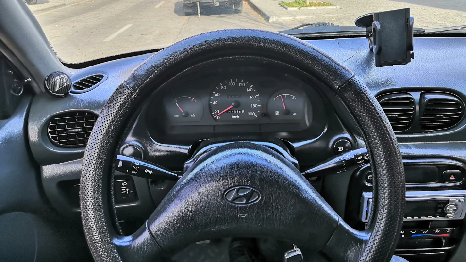 Hyundai Accent 4