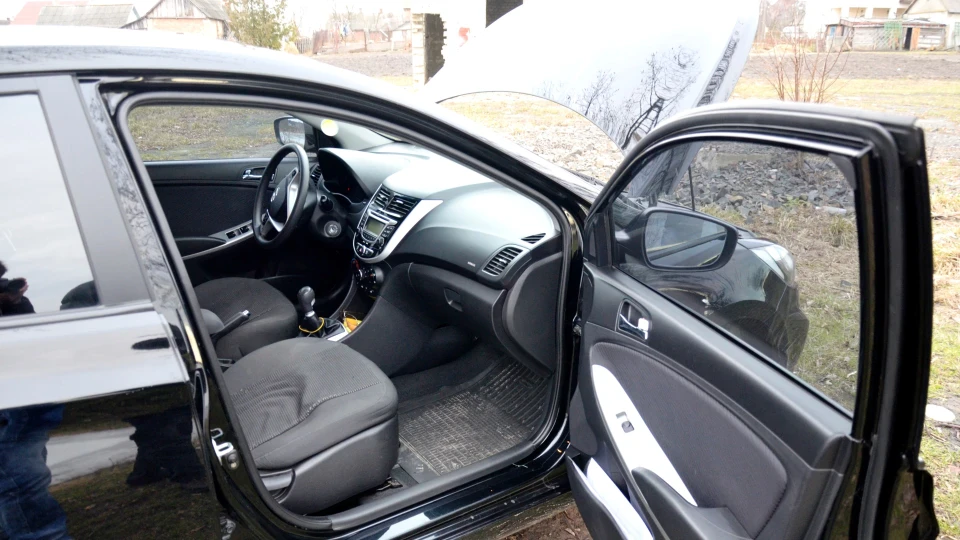 Hyundai Accent 2