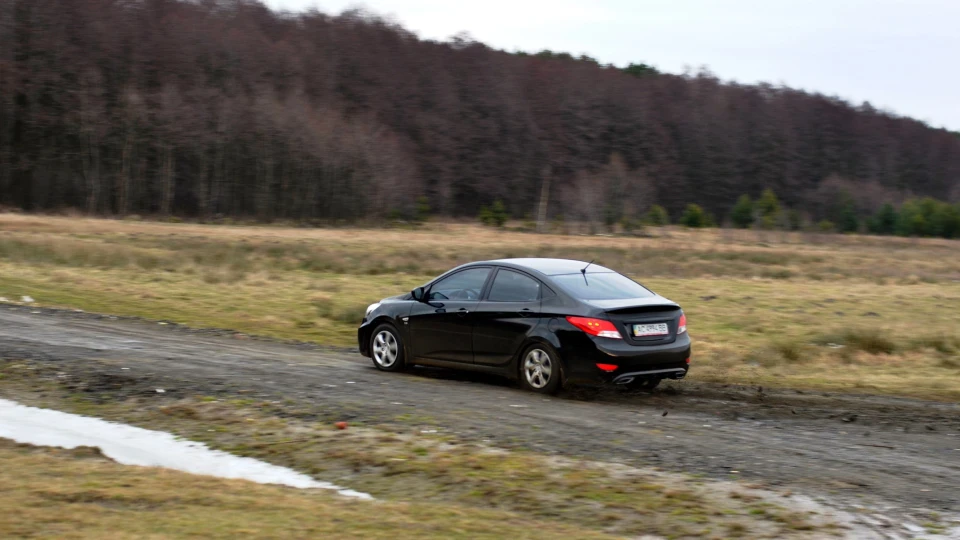 Hyundai Accent 5