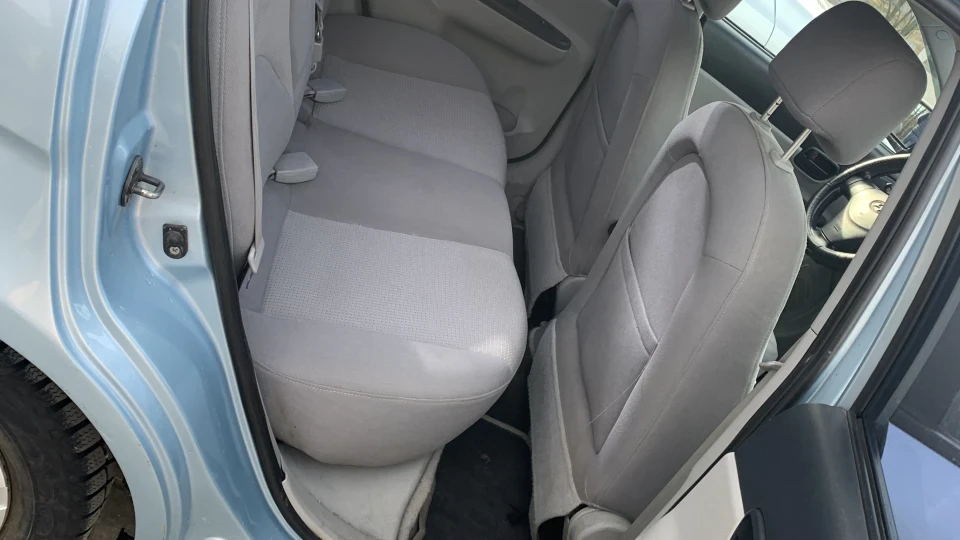 Hyundai Accent 5