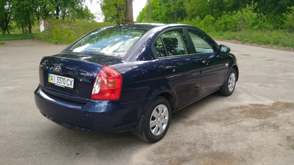Hyundai Accent 4