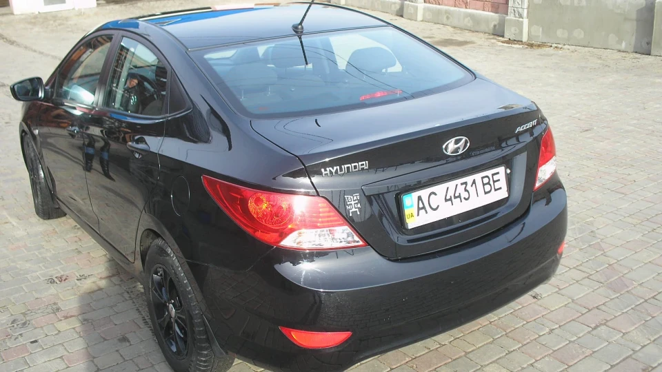 Hyundai Accent 3