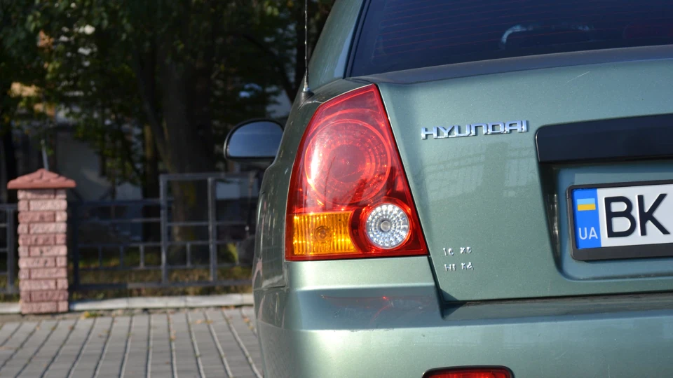 Hyundai Accent 2