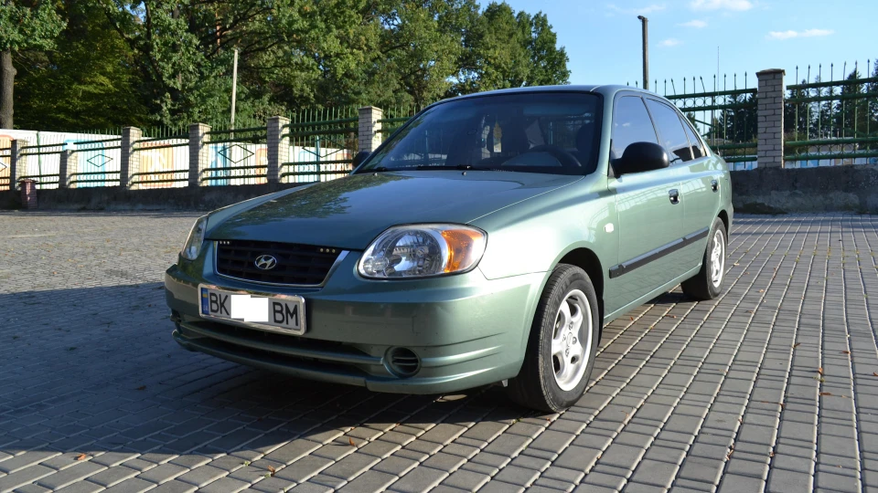 Hyundai Accent 3