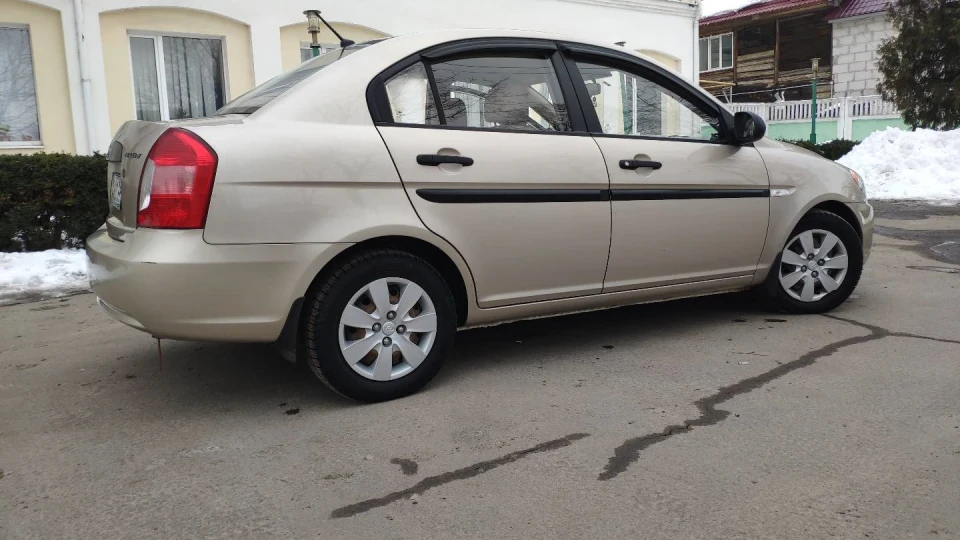 Hyundai Accent