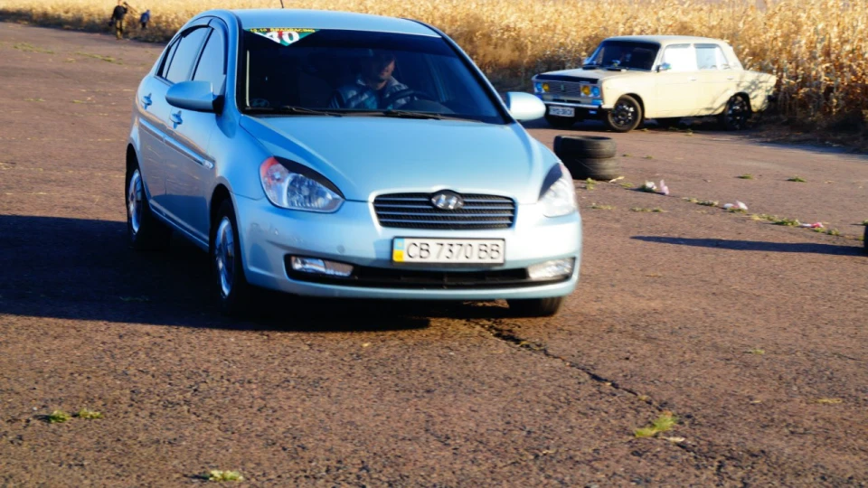 Hyundai Accent 2