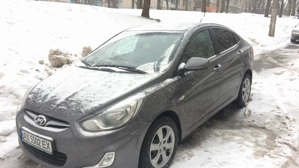 Hyundai Accent 2