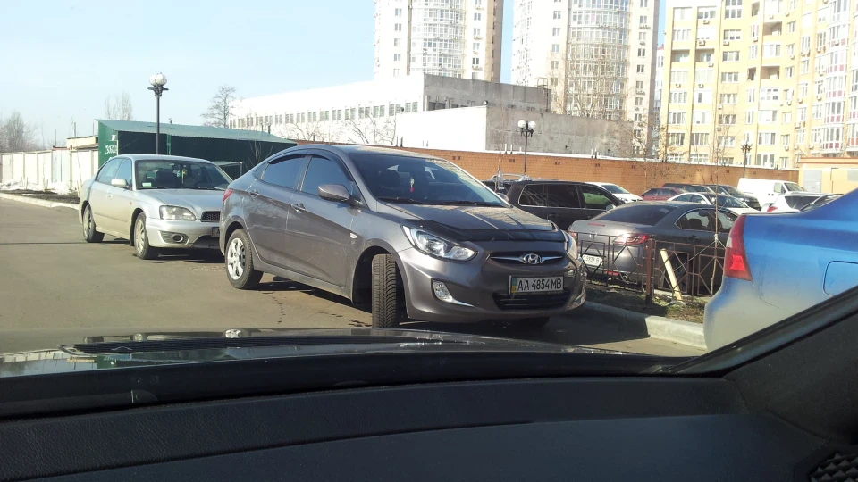 Hyundai Accent 3