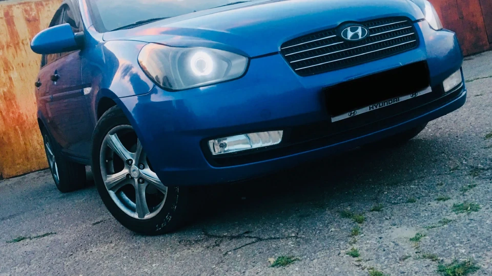 Hyundai Accent 4