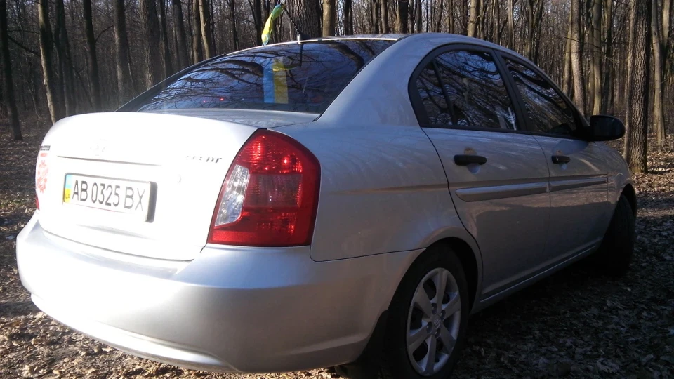 Hyundai Accent 2