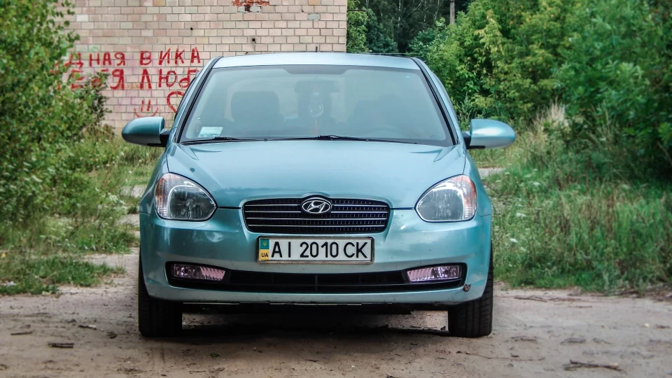 Hyundai Accent 4