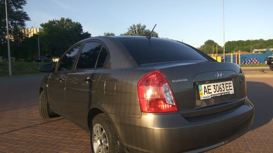Hyundai Accent 4