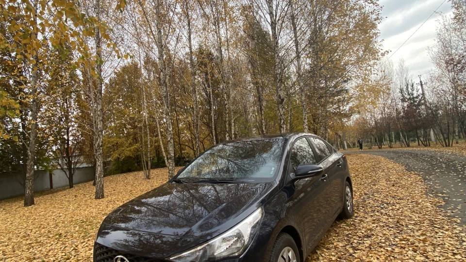 Hyundai Accent 1.4 AT 2