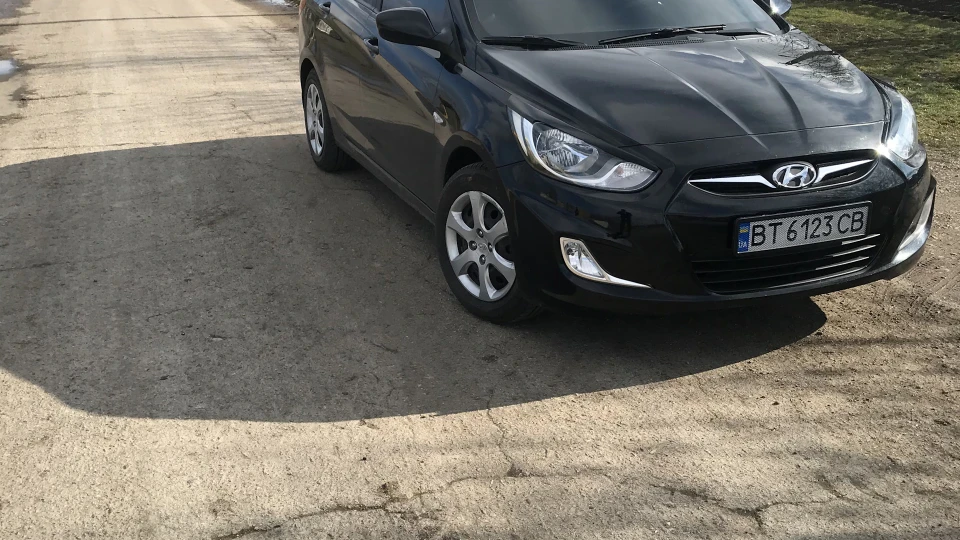 Hyundai Accent 1.4мкпп 2