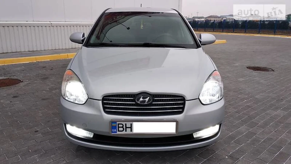 Hyundai Accent 1.5 CRDI 5