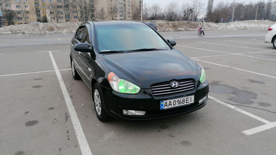 Hyundai Accent 1.5 CRDI 2