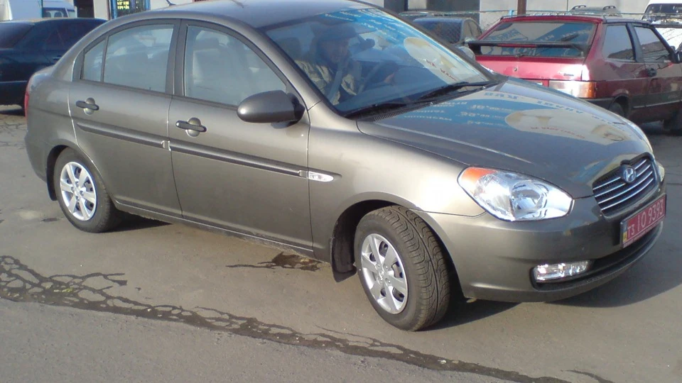 Hyundai Accent 1.5 CRDI 2