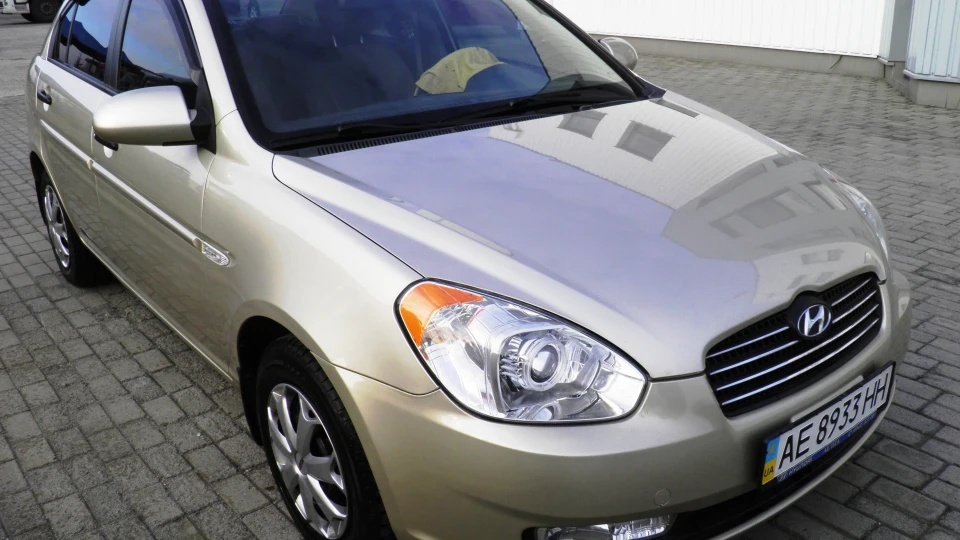 Hyundai Accent 1.5 CRDi 4