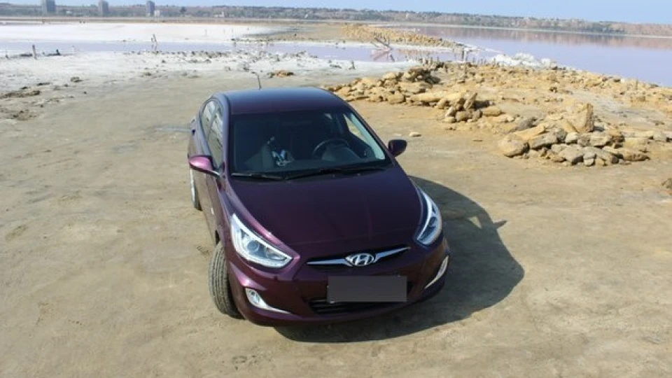 Hyundai Accent 1.6 Comfort (MT) 4