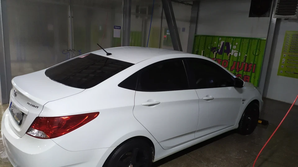 Hyundai Accent 1.6 мкпп 2