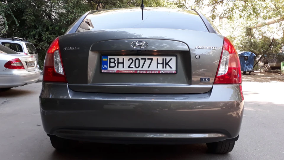 Hyundai Accent 1.6 3