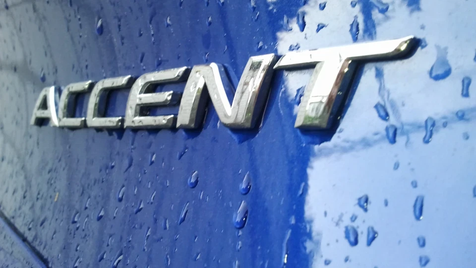 Hyundai Accent ACCENT Shapphire Blue 2