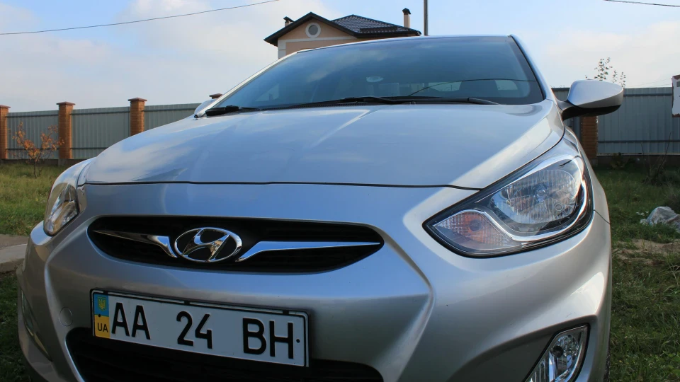 Hyundai Accent Акцентушка1,6 MT 2