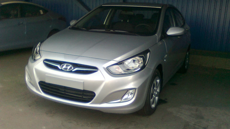 Hyundai Accent Акцентушка1,6 MT 4