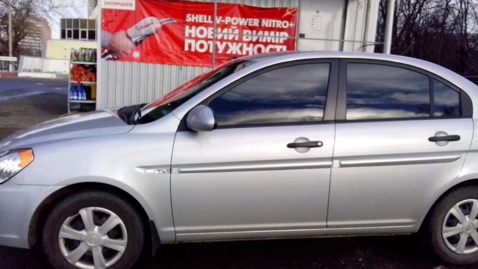 Hyundai Accent Аксентик 3