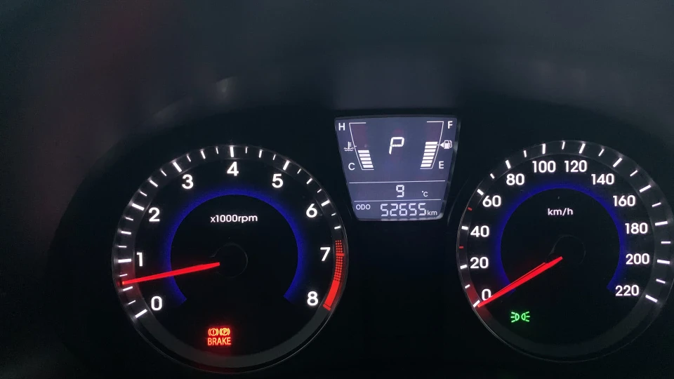 Hyundai Accent АТ Баклажан 2