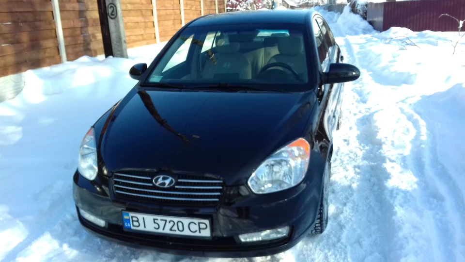 Hyundai Accent Автомат 2