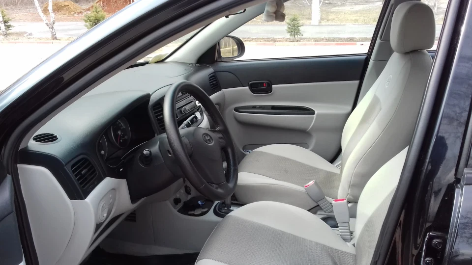 Hyundai Accent Автомат 3