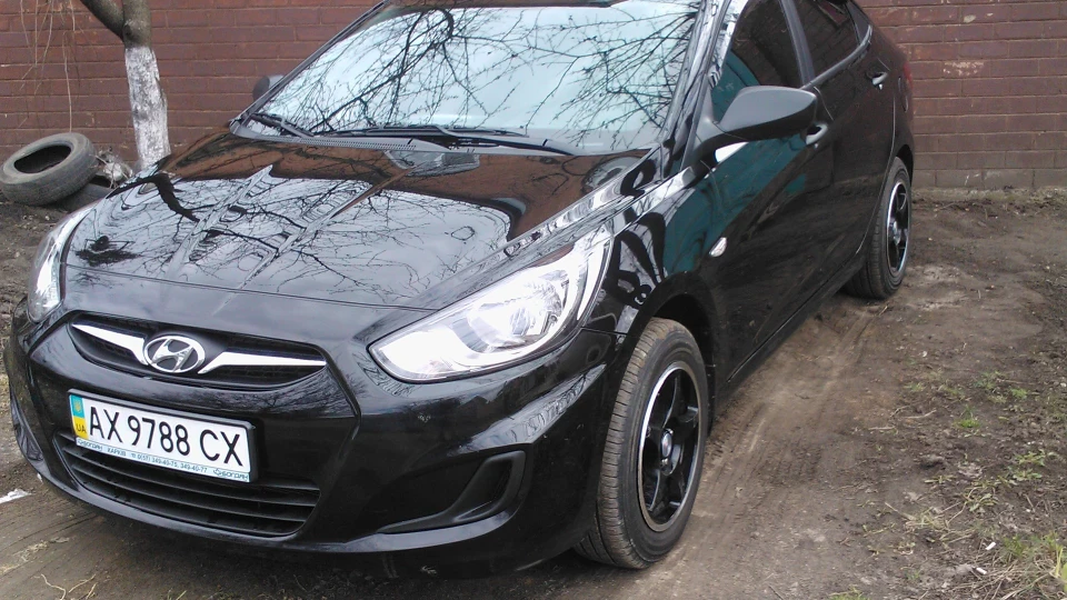 Hyundai Accent Беззубик 2