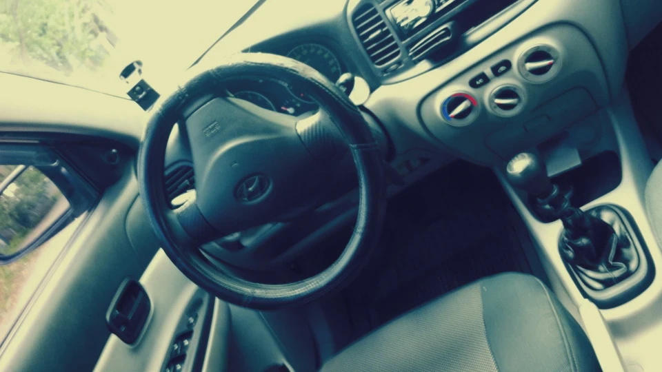Hyundai Accent BlackSide 2