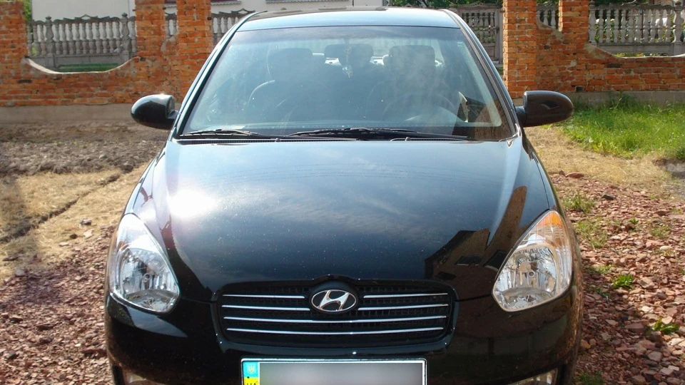 Hyundai Accent Чорна блискавка))))) 4
