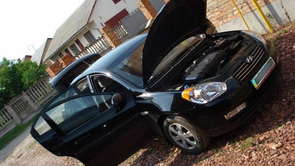 Hyundai Accent Чорна блискавка))))) 5