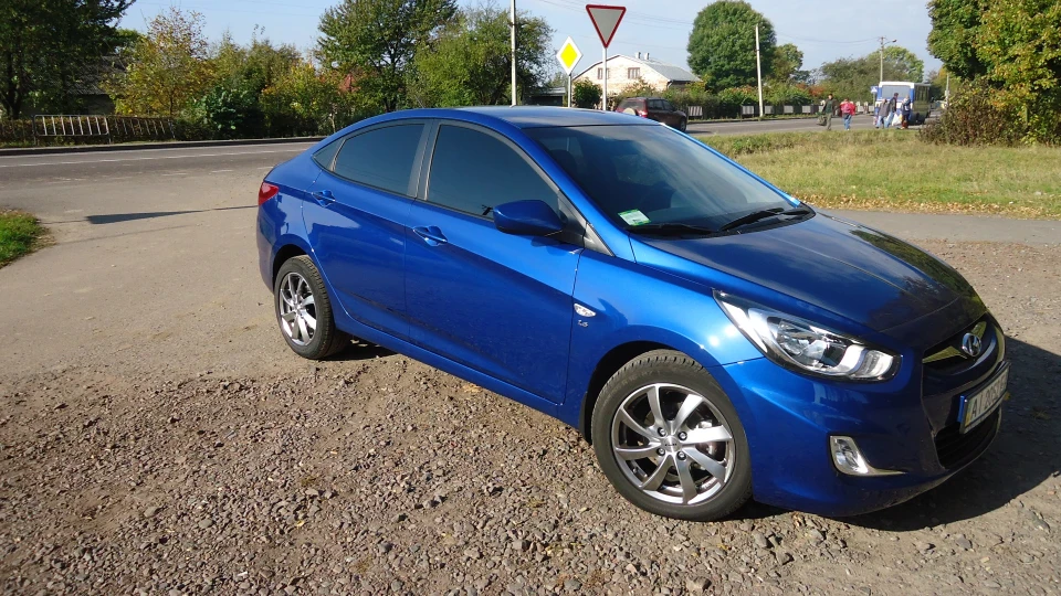 Hyundai Accent comfort 1.6 МТ 2