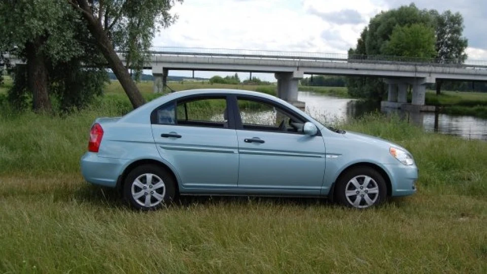 Hyundai Accent CRDi 2