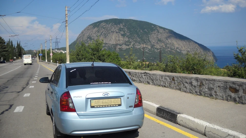 Hyundai Accent CRDI 3