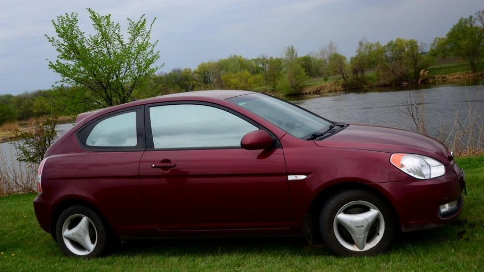 Hyundai Accent Diesel Coupé 4