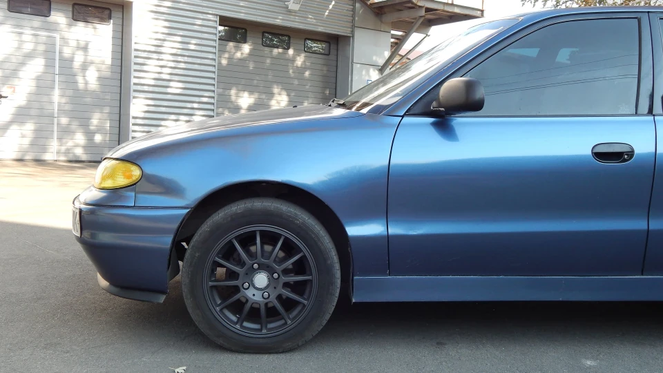 Hyundai Accent FirstGEN 4