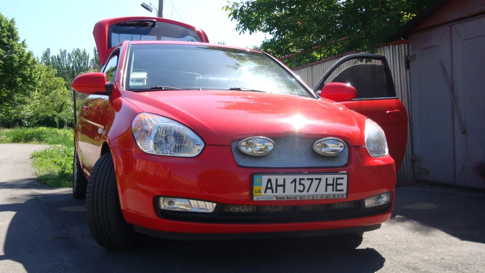 Hyundai Accent GLS 3door 3