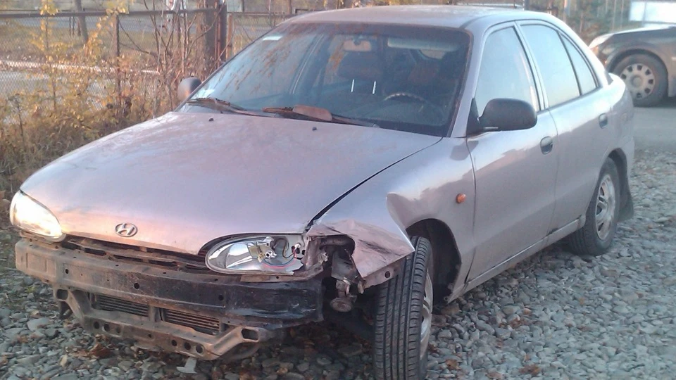 Hyundai Accent GLS 2