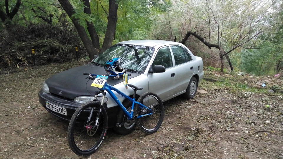 Hyundai Accent GLS 2