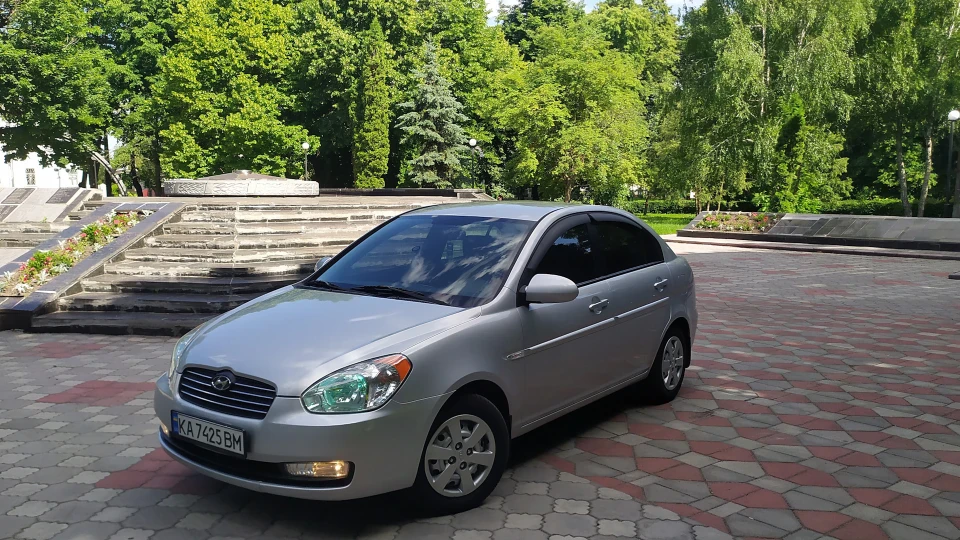 Hyundai Accent КОТОВОЗИК 2