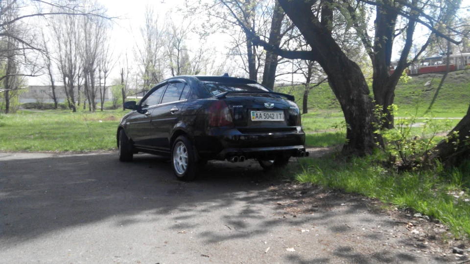 Hyundai Accent маленький Genesis 5