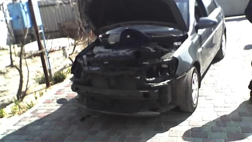 Hyundai Accent мокрий асфальт 1.6 I 2