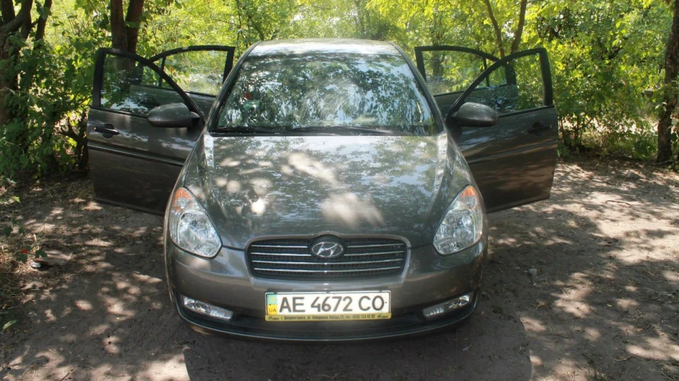 Hyundai Accent Повний Стік 2