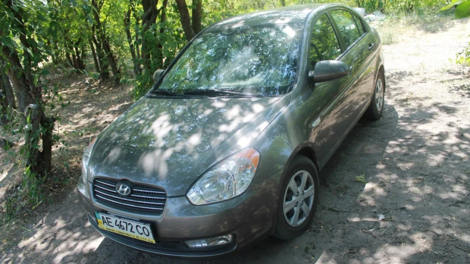 Hyundai Accent Повний Стік 3